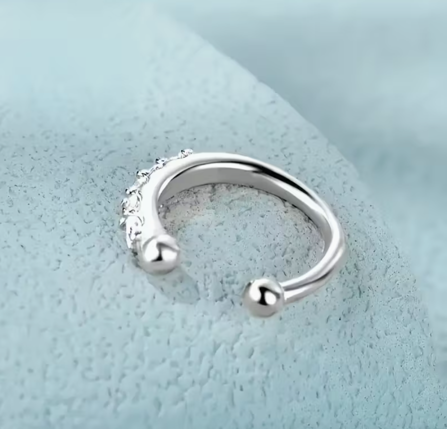 Artificial Non-Piercing Nose Ring – Hypoallergenic Nickel-Free Faux Nose Jewelry for Women