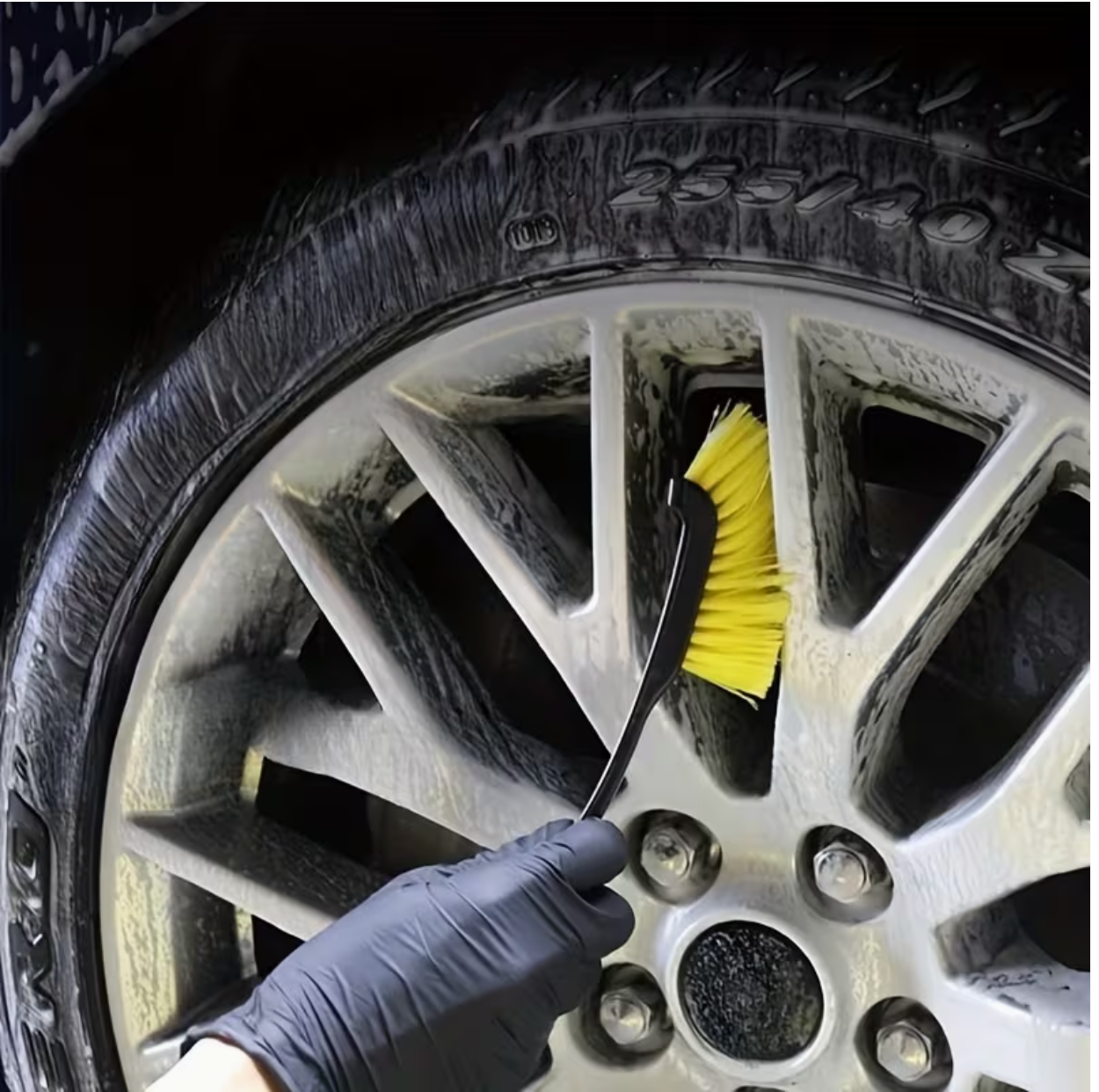 Multi-Use Car Wheel Brush – Yellow Bristle Detailing Brush with Ergonomic Handle for Alloy Wheels, Tires & Cleaning